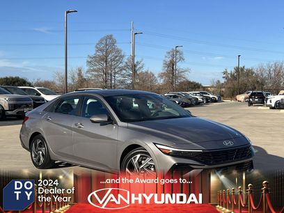 Certified 2025 Hyundai Elantra SEL