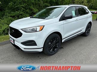 New 2024 Ford Edge SE w/ Black Appearance Package image 1