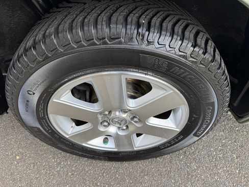 Used 2007 Toyota Sienna CE FWD image 22