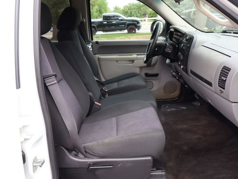 Used 2013 Chevrolet Silverado 2500 W/T RWD image 22