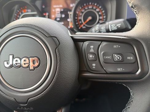 New 2026 Jeep Wrangler Unlimited Rubicon image 15