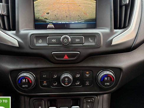 Used 2021 GMC Terrain SLE w/ Driver Convenience Package image 20