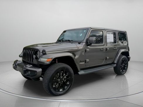 Used 2021 Jeep Wrangler Unlimited Sahara image 12