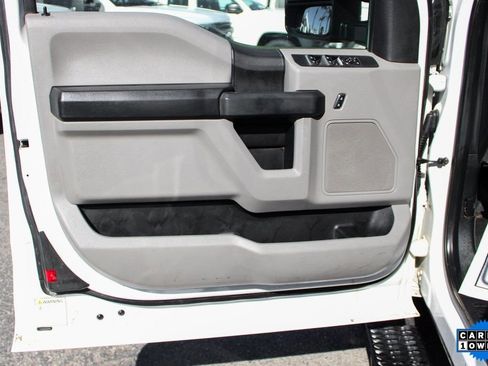 Used 2017 Ford F250 XL w/ Power Equipment Group image 15