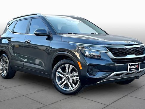 Used 2021 Kia Seltos S FWD image 3