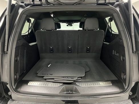 Used 2025 GMC Yukon XL Denali w/ Sun & Power Step Package image 53