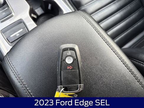Used 2023 Ford Edge SEL image 26