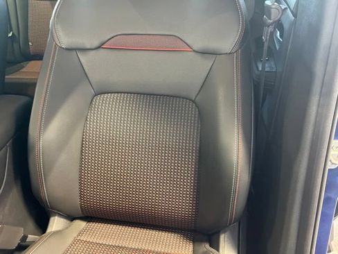 Certified 2025 Nissan Kicks SR AWD/4WD image 9
