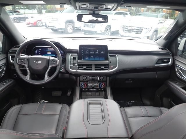 Used 2022 Chevrolet Tahoe RST w/ Luxury Package RWD image 18