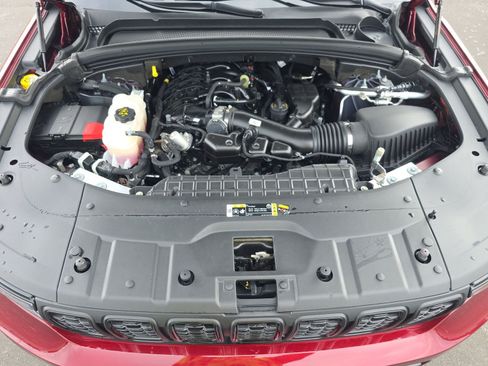 Used 2023 Jeep Grand Cherokee L Laredo AWD/4WD image 8