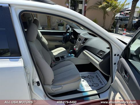 Used 2014 Subaru Outback 2.5i Premium AWD/4WD image 26