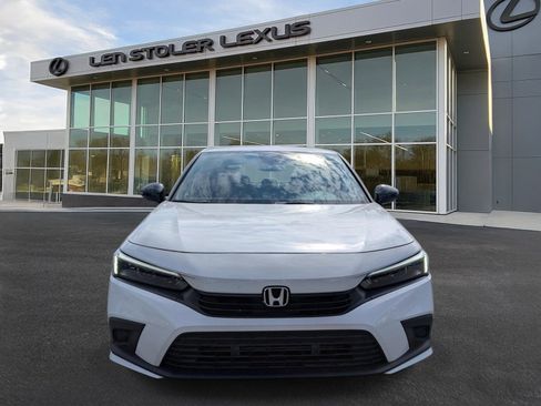 Used 2023 Honda Civic Sport image 8
