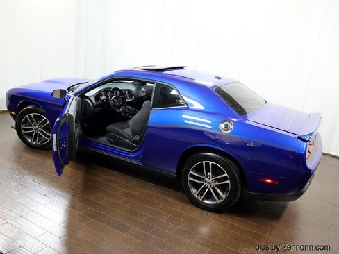 Used 2019 Dodge Challenger GT w/ Cold Weather Group AWD/4WD image 31