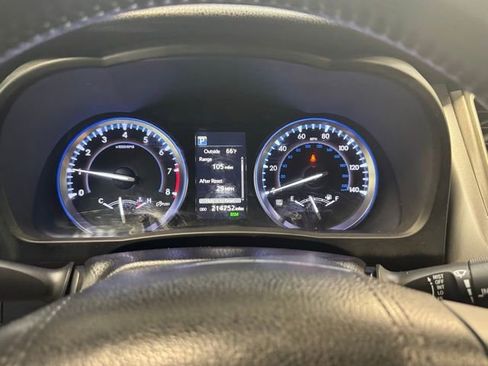 Used 2017 Toyota Highlander Limited AWD/4WD image 9