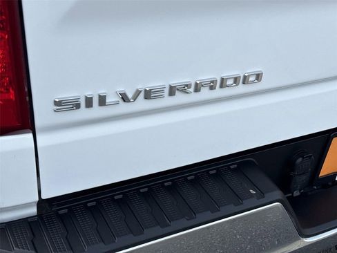 Used 2024 Chevrolet Silverado 1500 LT w/ Protection Package AWD/4WD image 28