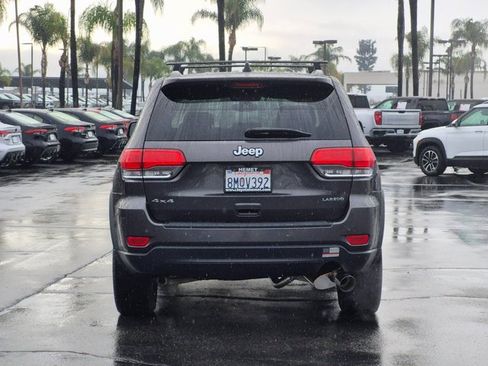 Used 2017 Jeep Grand Cherokee Laredo w/ Quick Order Package 23E image 7