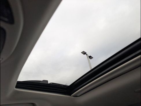 Used 2023 Subaru Outback Limited image 23