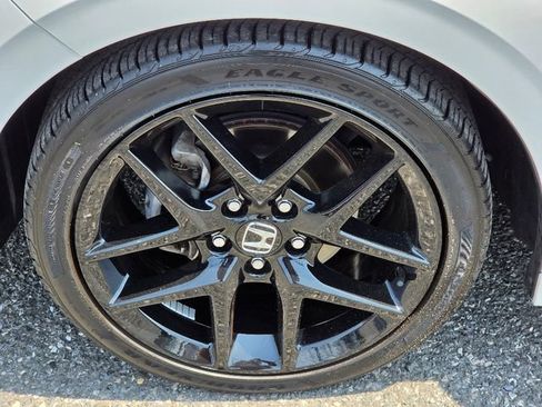 Certified 2024 Honda Civic Sport image 18