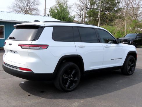 Used 2021 Jeep Grand Cherokee L Laredo image 6