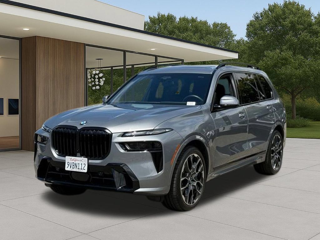 Used 2026 BMW X7 xDrive40i w/ M Sport Package AWD/4WD image 2