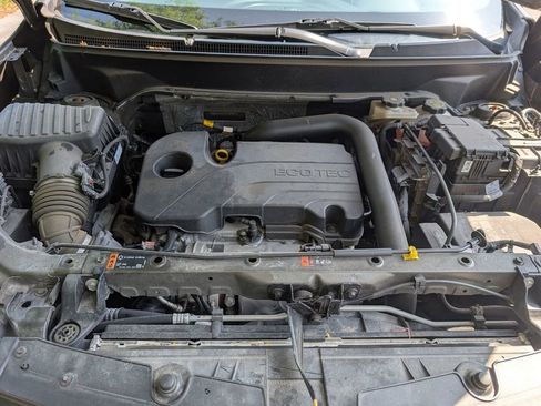 Used 2024 Chevrolet Equinox LT FWD image 13