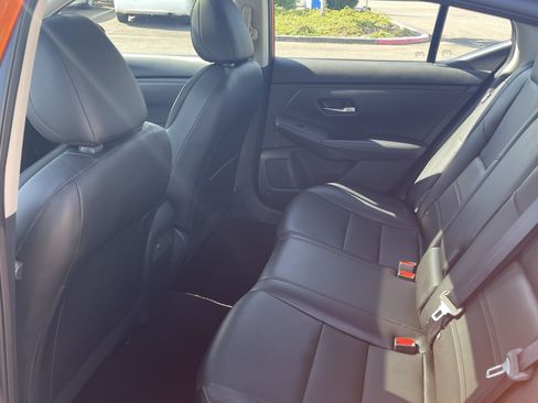 Used 2025 Nissan Sentra SR w/ SR Premium Package FWD image 14