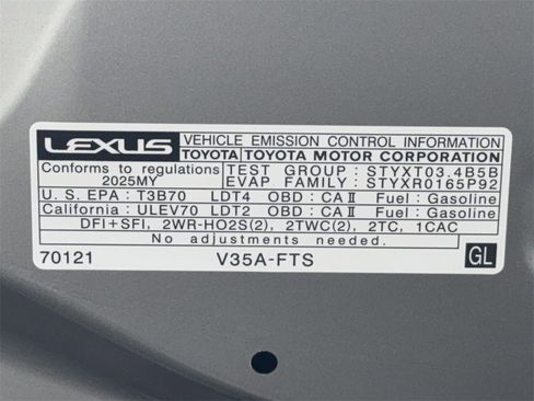 Used 2025 Lexus GX 550 image 61