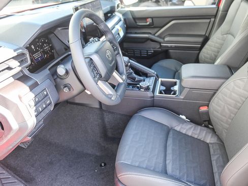 New 2025 Toyota 4Runner TRD Off-Road Premium image 19