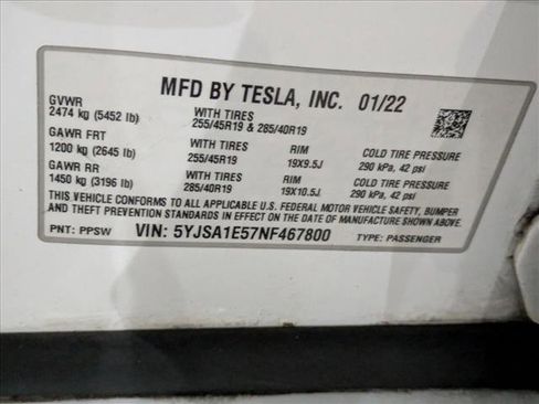 Used 2022 Tesla Model S image 25