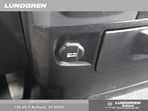 Used 2022 RAM 1500 Warlock AWD/4WD image 25