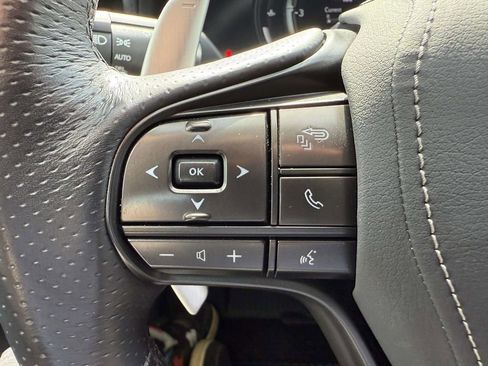 Used 2023 Lexus LC 500 Convertible w/ Touring Package RWD image 23