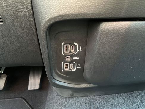 New 2026 RAM 1500 Tradesman AWD/4WD image 23