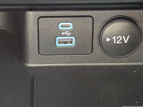 Used 2023 Ford Escape ST-Line w/ Tech Pack #1 AWD/4WD image 23