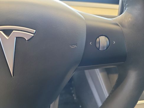 Used 2022 Tesla Model 3 Performance AWD/4WD image 29