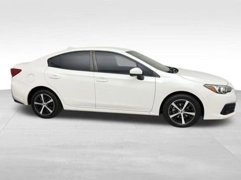 Used 2023 Subaru Impreza Premium image 10