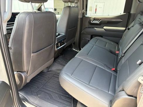 Used 2024 GMC Sierra 1500 SLT w/ SLT Premium Package AWD/4WD image 28