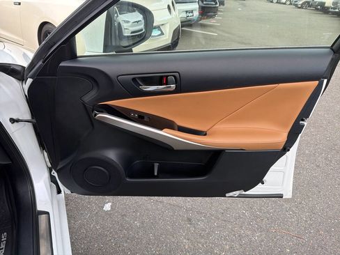Used 2015 Lexus IS 250 image 19