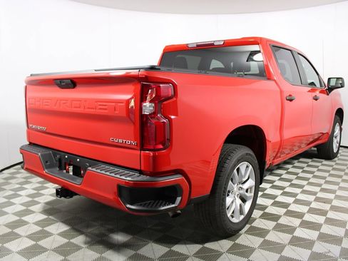 Used 2022 Chevrolet Silverado 1500 Custom image 31