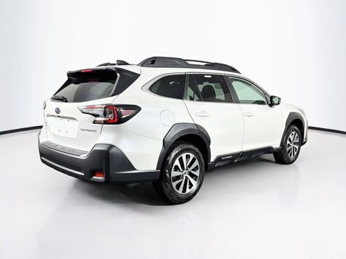 Used 2025 Subaru Outback Premium w/ Popular Package #1A AWD/4WD image 11