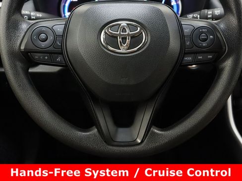 Certified 2025 Toyota RAV4 XLE image 24