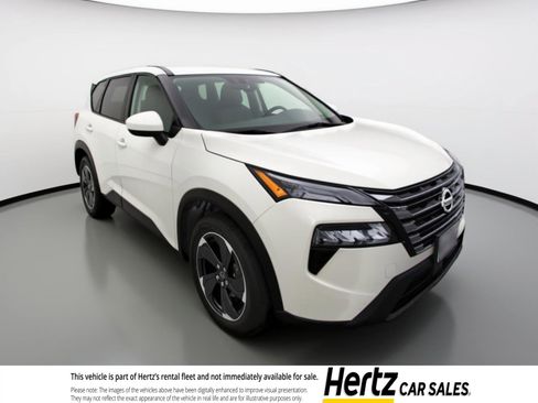 Used 2025 Nissan Rogue SV FWD image 1