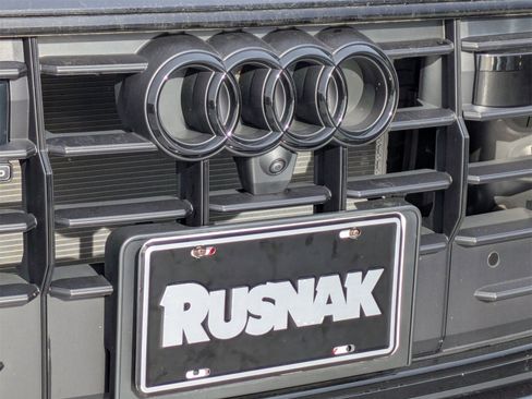 Used 2023 Audi Q8 Premium Plus w/ Premium Plus Package image 26