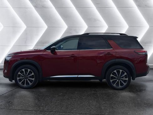 New 2026 Nissan Pathfinder Platinum image 6