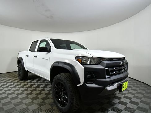 New 2026 Chevrolet Colorado Trail Boss AWD/4WD image 8