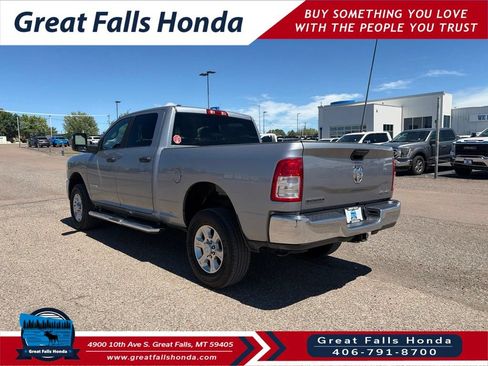 Used 2024 RAM 2500 Big Horn w/ Bed Utility Group AWD/4WD image 5