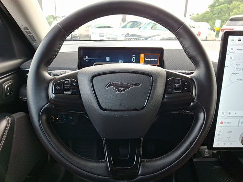 Used 2025 Ford Mustang Mach-E Select w/ Comfort Package Lite AWD/4WD image 18