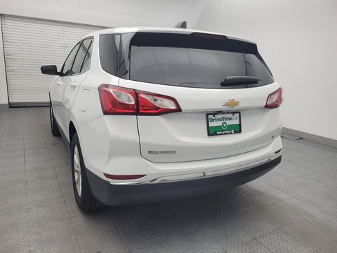 Used 2020 Chevrolet Equinox LT w/ Driver Convenience Package FWD image 6