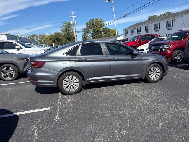 Used 2019 Volkswagen Jetta S FWD image 4