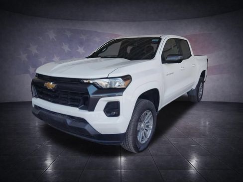 Used 2024 Chevrolet Colorado LT w/ LT Convenience Package II RWD image 25