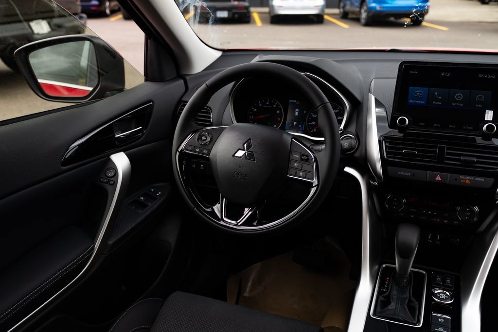 New 2026 Mitsubishi Eclipse Cross SE AWD/4WD image 9